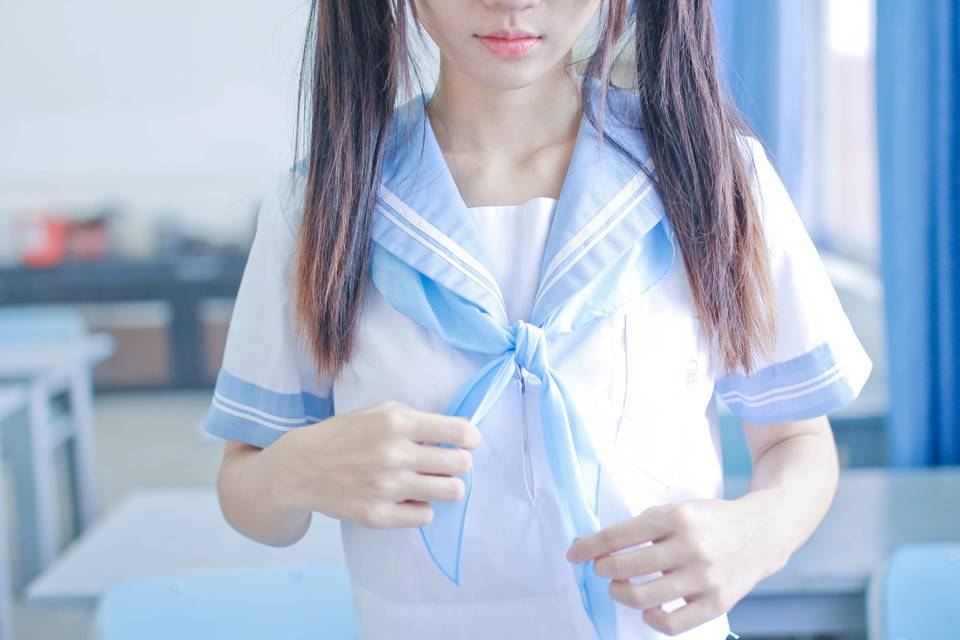 水手服