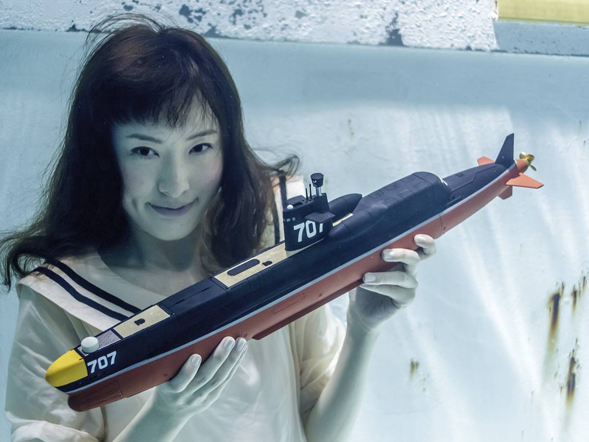 高清水下泳衣写真