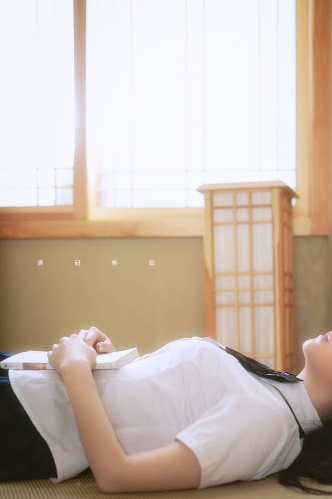 1日系校服少女诱惑