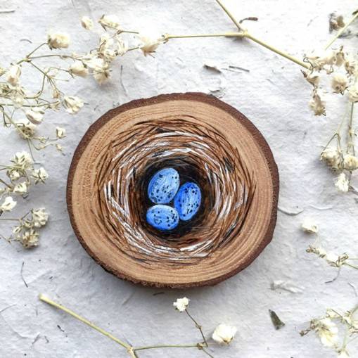 以木头为画板绘制的微型唯美风光水彩画