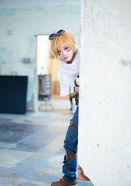 lol探险家ez螺旋猫tomia反串cos（5）