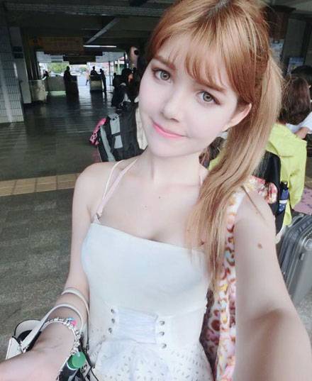 台湾95后混血showgirl陈怡伶福利图集（3）