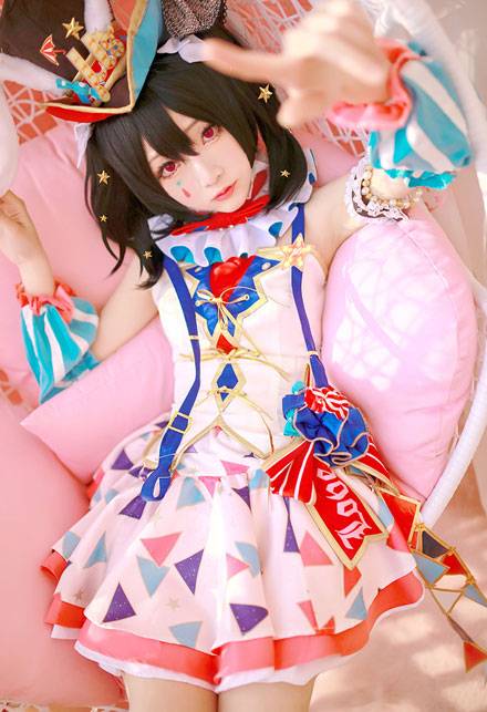 可爱萌妹矢泽妮可马戏团觉醒COS（2）