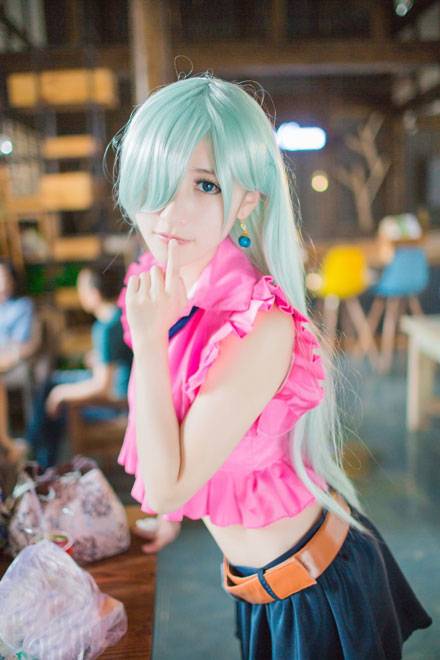 甜美萌妹《七原罪》伊丽莎白COS（11）
