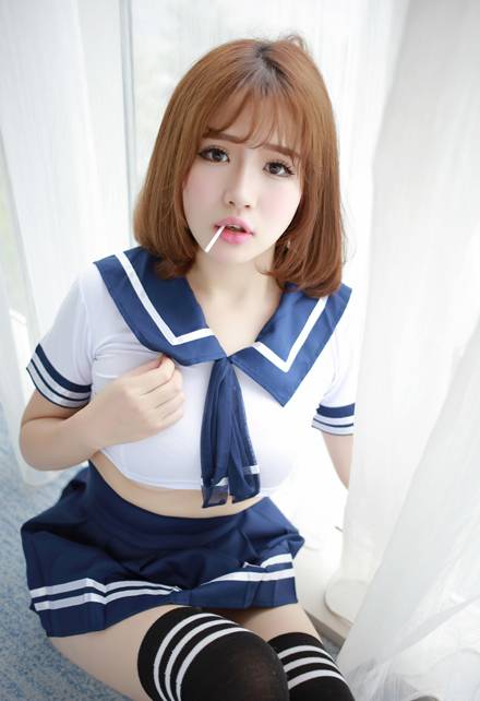 嫩模徐cake室内水手服写真（2）