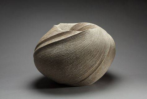 日本陶艺家Sakiyama Takayuki的优雅素朴风格艺术