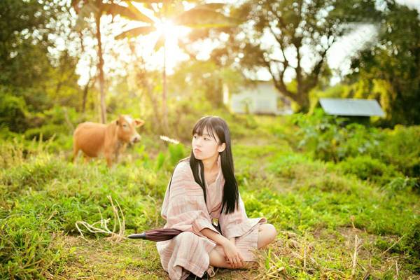 宋伊人户外浴衣小清新写真图片写真集（2）