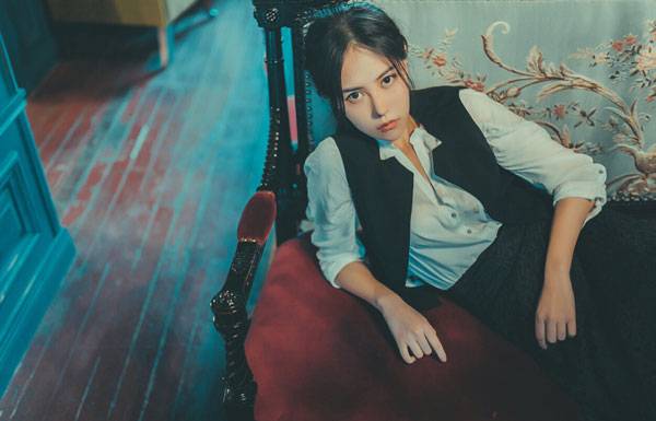 帅气养眼美女复古胶片图片写真（3）