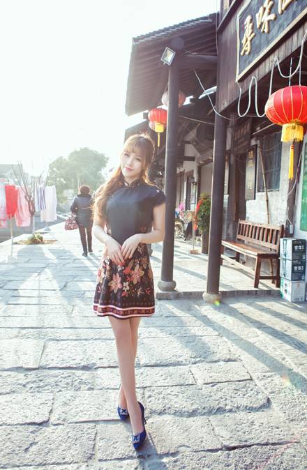 气质甜美美女旗袍图片写真（10）