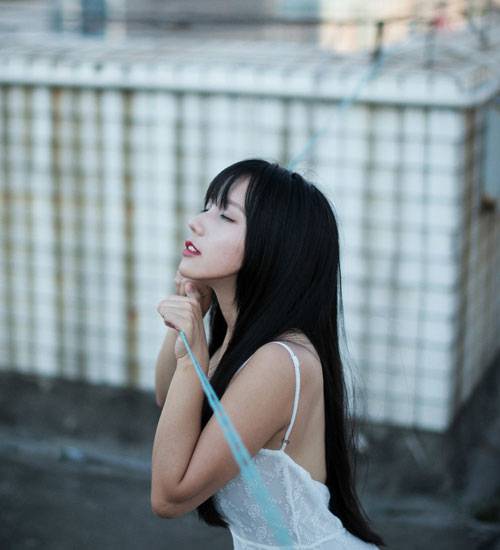 日系红唇美女意境写真（2）