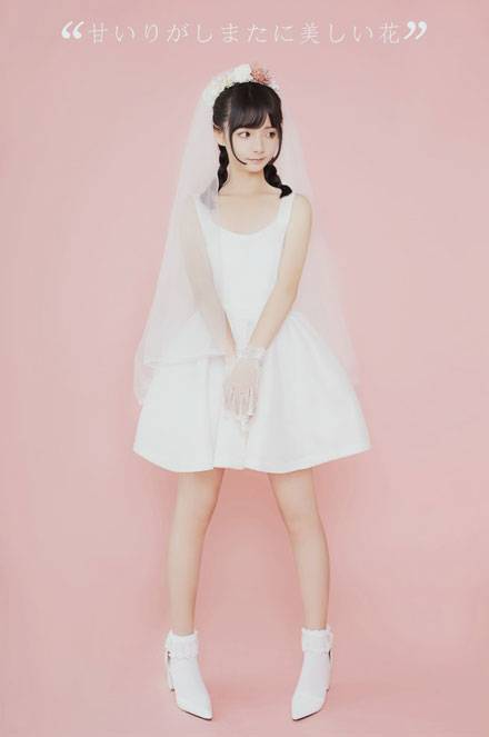 日系大眼少女甜美图片写真（8）