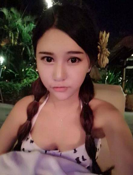 甜美嫩模Milk楚楚沙滩比基尼写真（14）