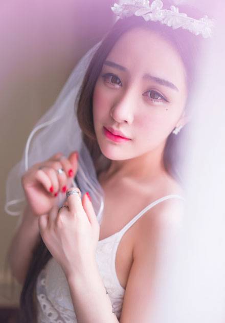 气质长腿美女私房梦幻写真（4）