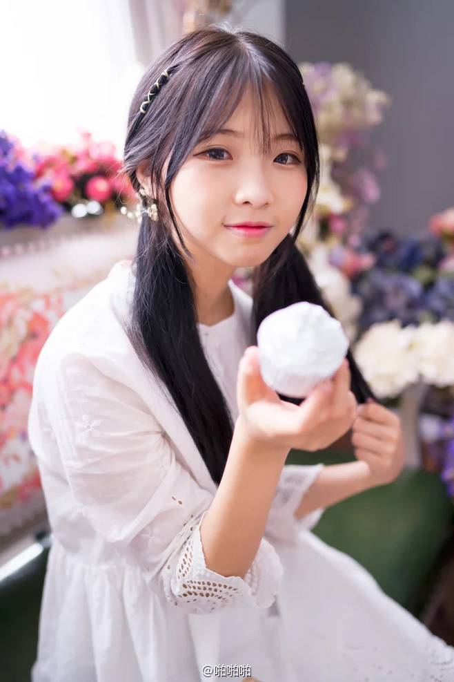 b0da7ea5gw1f5zhc0tqkgj20ia0rfaey