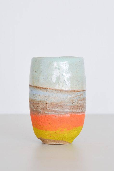 色彩斑斓的小清新风格日本陶艺水杯设计