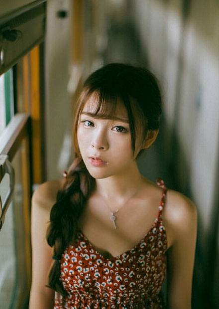 showgirl夏木颖森系胶片图片写真（12）