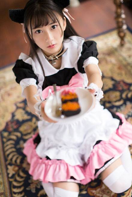 小清新少女室内女仆装写真（10）