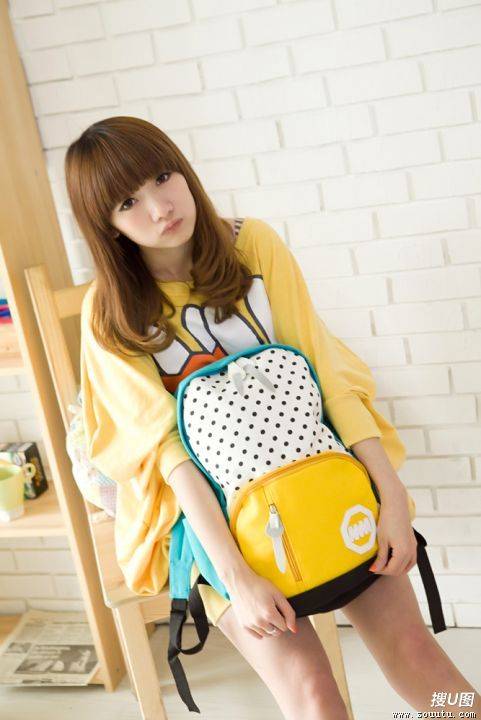 飞扬的青春可爱少女写真（18）第2张图片