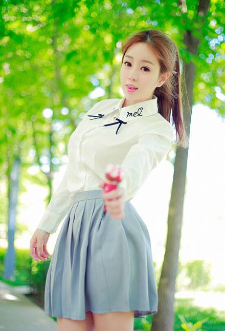 养眼嫩模王雨纯日系清新写真集（9）