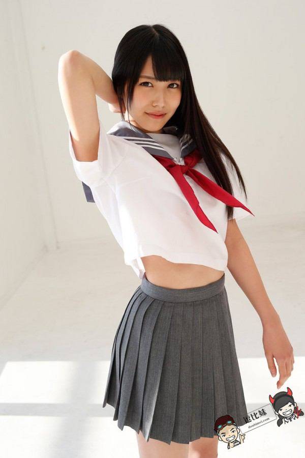 日本「超短裙之日」 大家又发图啦！~这个节日定立于1967年哦！