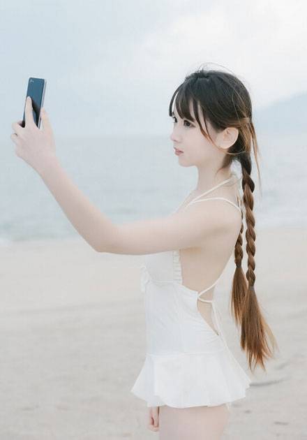 双马尾贫乳萌妹海边泳装写真图片写真（9）