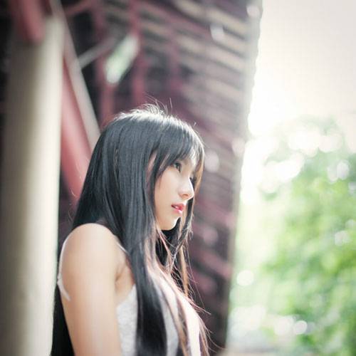 日系红唇美女意境写真（14）