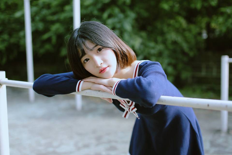 短发女孩，第1张