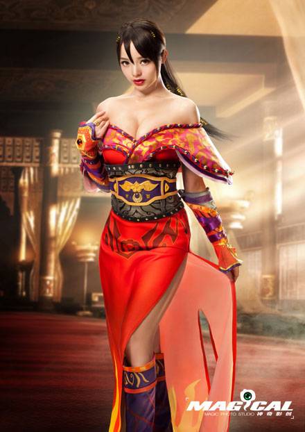 歪歪李玲《秦时明月》赤练爆乳COS（8）