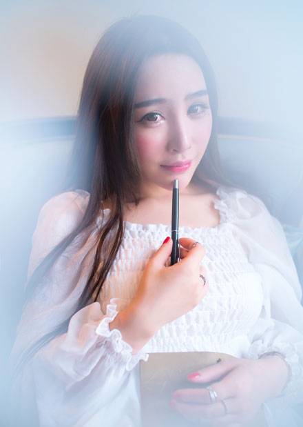 气质长腿美女私房梦幻写真（11）