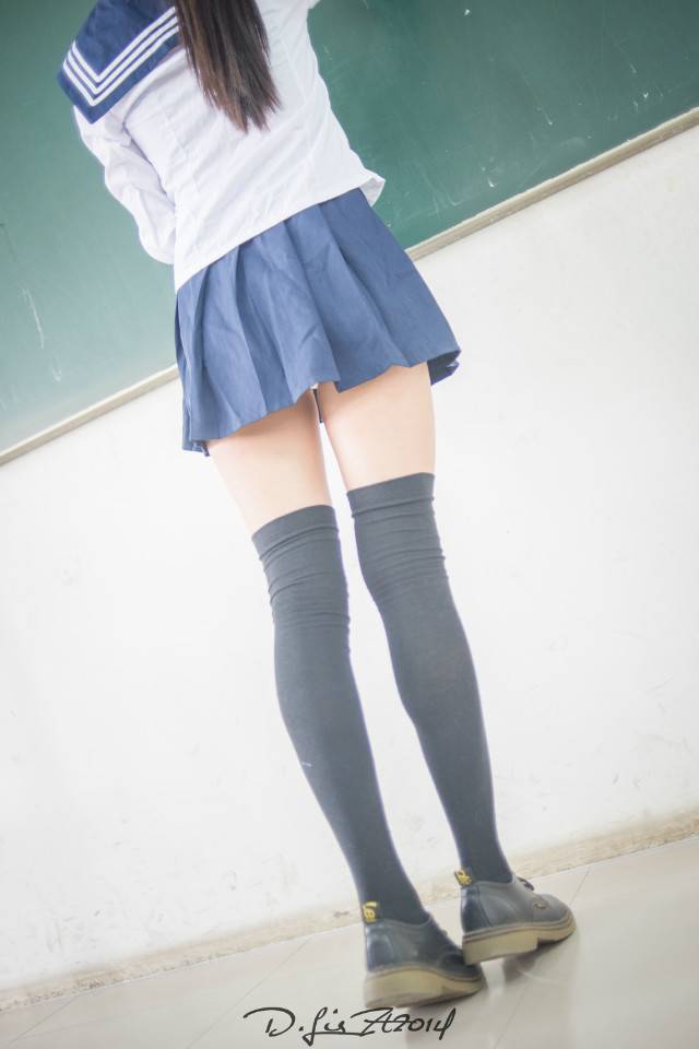 学姐的绝对领域 684