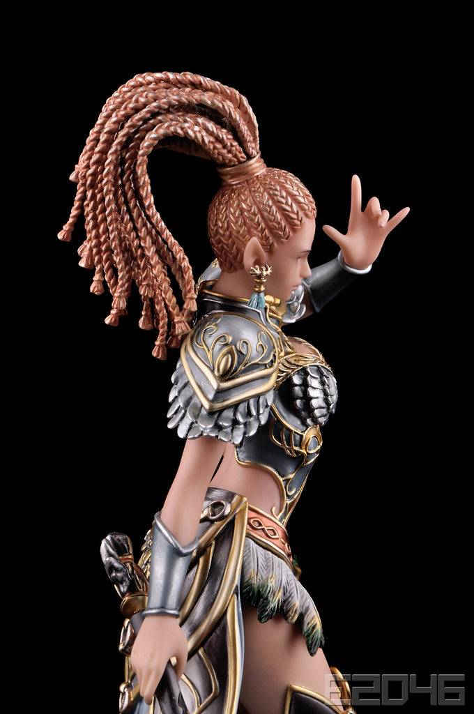 依莲尼亚 GK 圣骑士 E2046