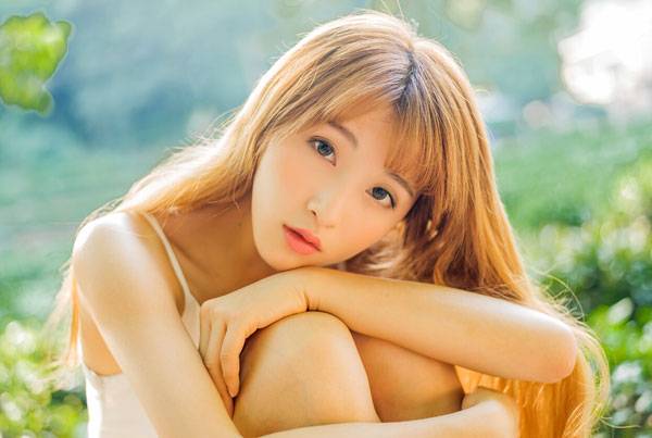 小清新养眼美女户外图片写真（1）