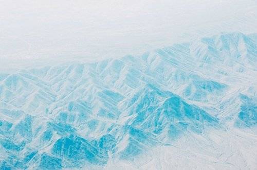 极简主义风格摄影图片