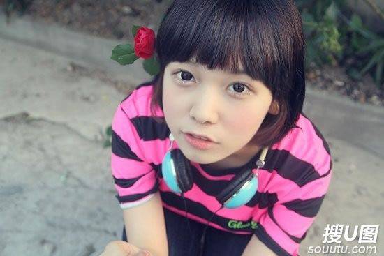 韩国可爱少女生活照第5张图片