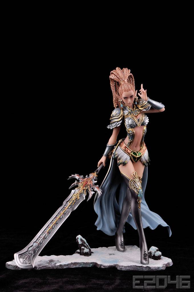 依莲尼亚 GK 圣骑士 E2046