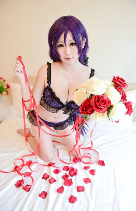 清纯萌妹东条希内衣福利COS（1）