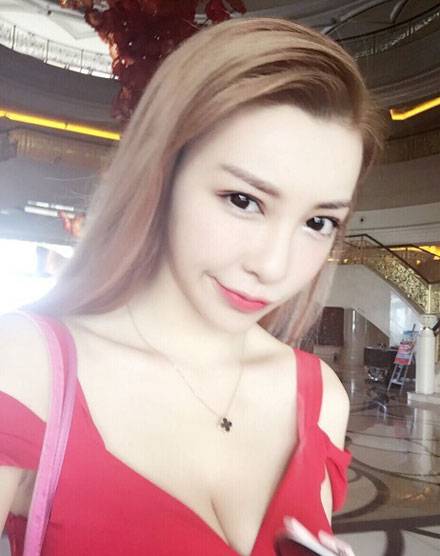 武汉纺大校花周文羽神似angelababy(3)