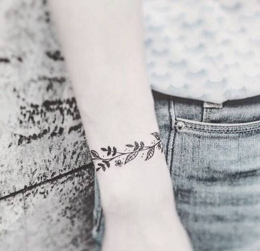 适合年轻人纹在手腕胳膊处的唯美文艺系纹身图案