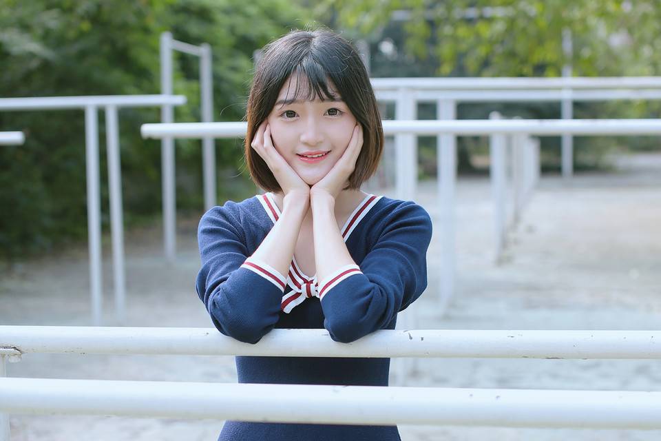 短发女孩，第8张