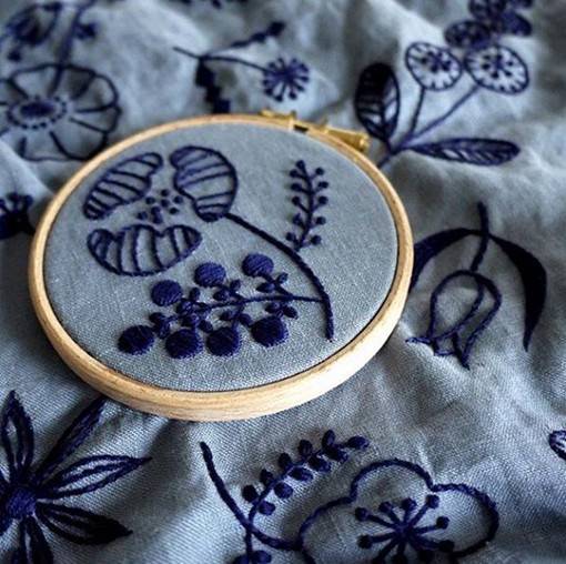 刺绣艺术家YUMIKOHIGUCHI的小清新风格花草刺绣