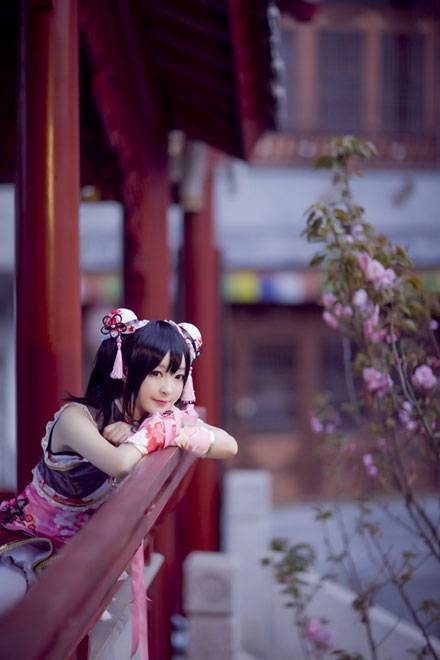 清纯萌妹矢泽妮可旗袍觉醒COS（6）