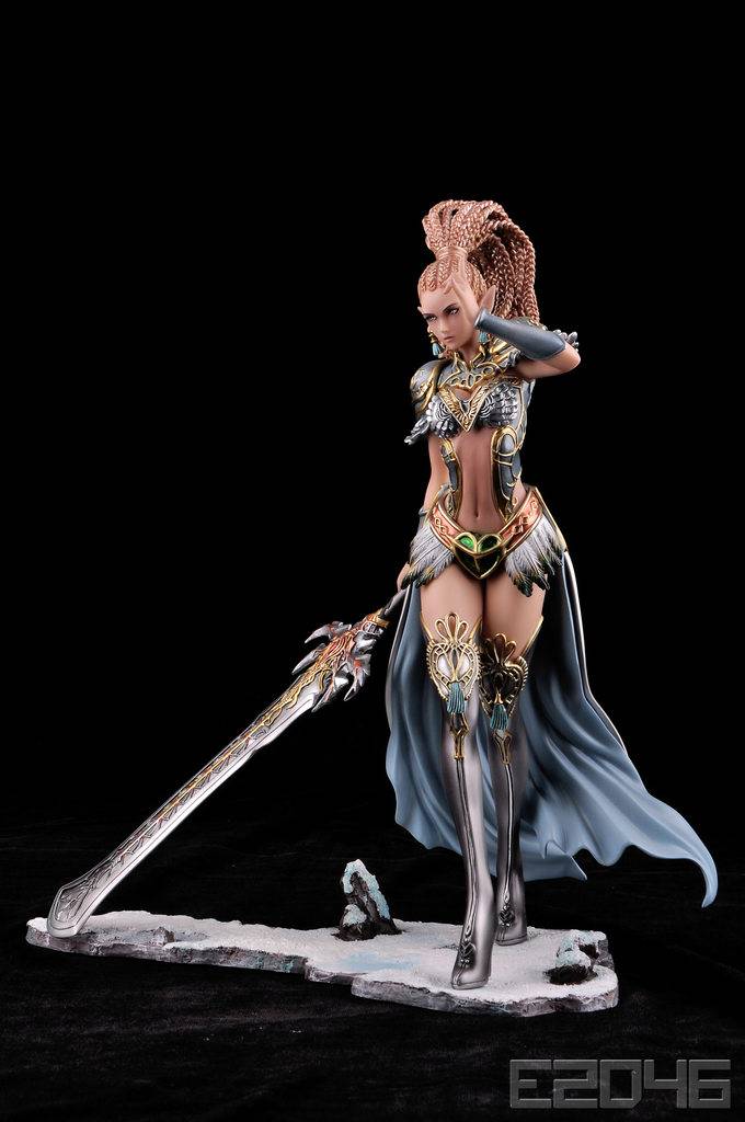 依莲尼亚 GK 圣骑士 E2046