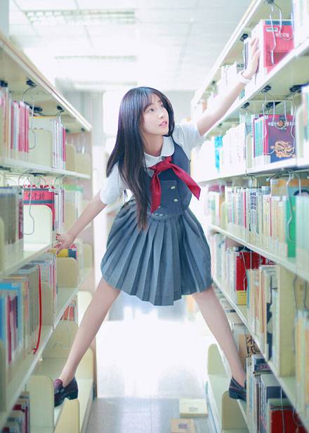 清纯养眼美女jk制服写真（2）