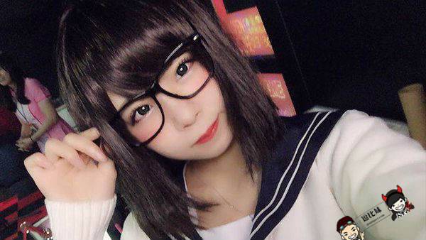 眼镜猫娘Coser (1)