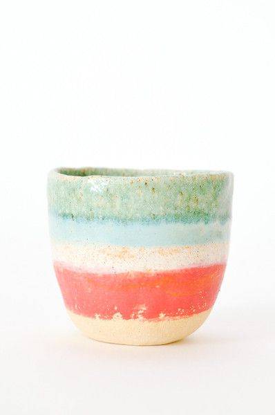 色彩斑斓的小清新风格日本陶艺水杯设计