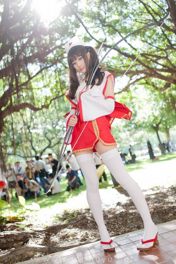 8717830244_c3ae569564_k