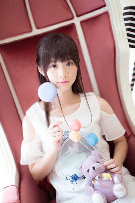 清纯萌妹咖啡馆小清新写真（1）