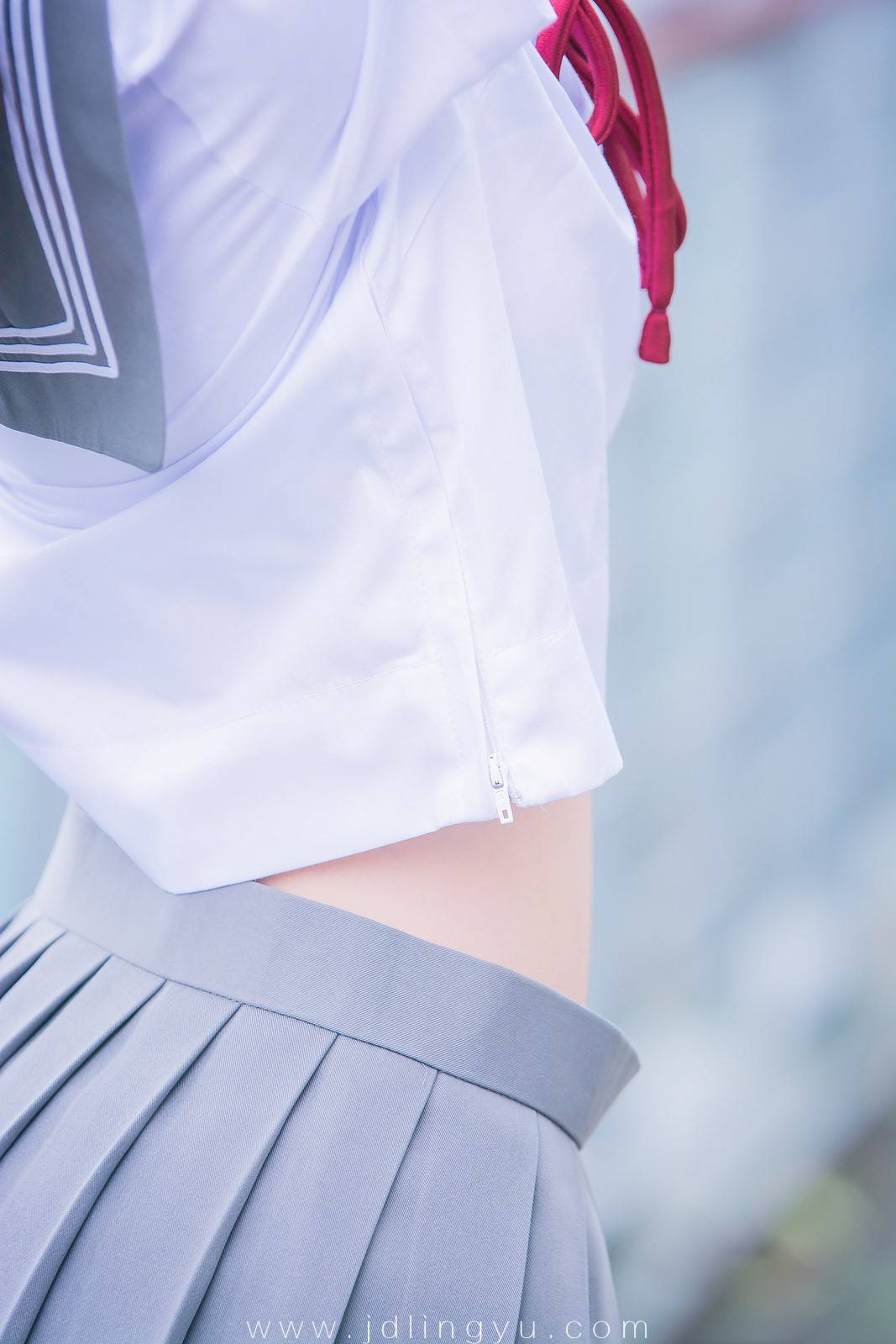 d030806ajw1f4ykqv2d9uj20tn18gq90