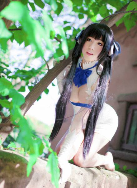 巨乳萝莉赫斯缇雅户外福利COS（2）