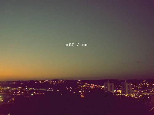 夜色的城市孤独伤感灯光唯美图片